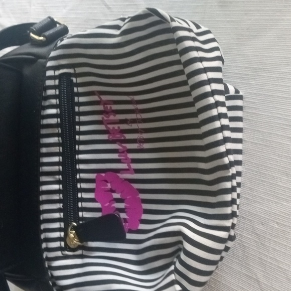 BETSEY JOHNSON LUV CROSSBODY BAG FRENCHIE FRENCH BULL TERRIER  w BOW MINI BAG - Picture 10 of 17